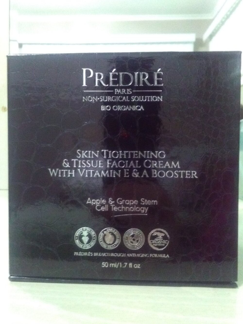 PRÉDIRÉ PARIS SKIN TIGHTENING & TISSUE FACIAL CREAM WITH VITAMIN E+A BOOSTER-NEW